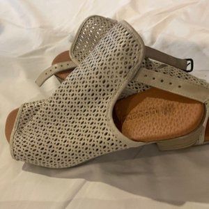 wedge shoes